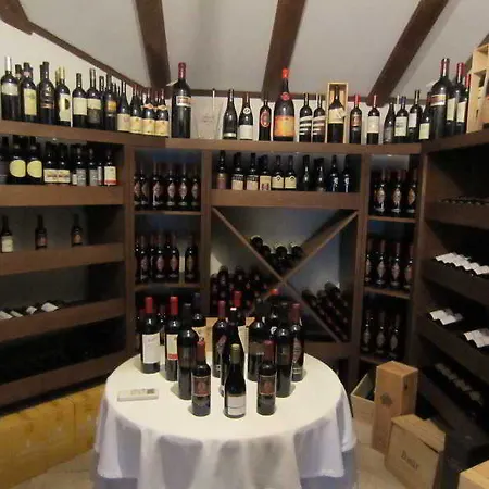 кастело сан марино 酒店 索菲亞